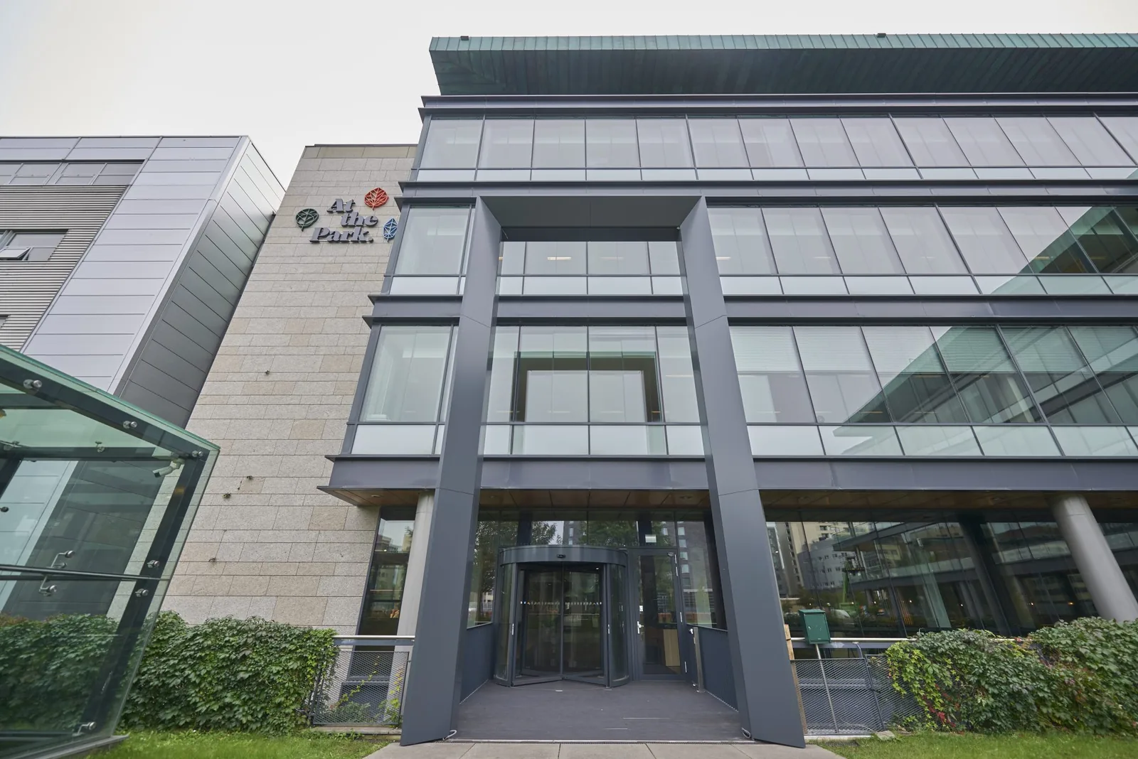 EMCO entrance system at At The Park in Rijswijk