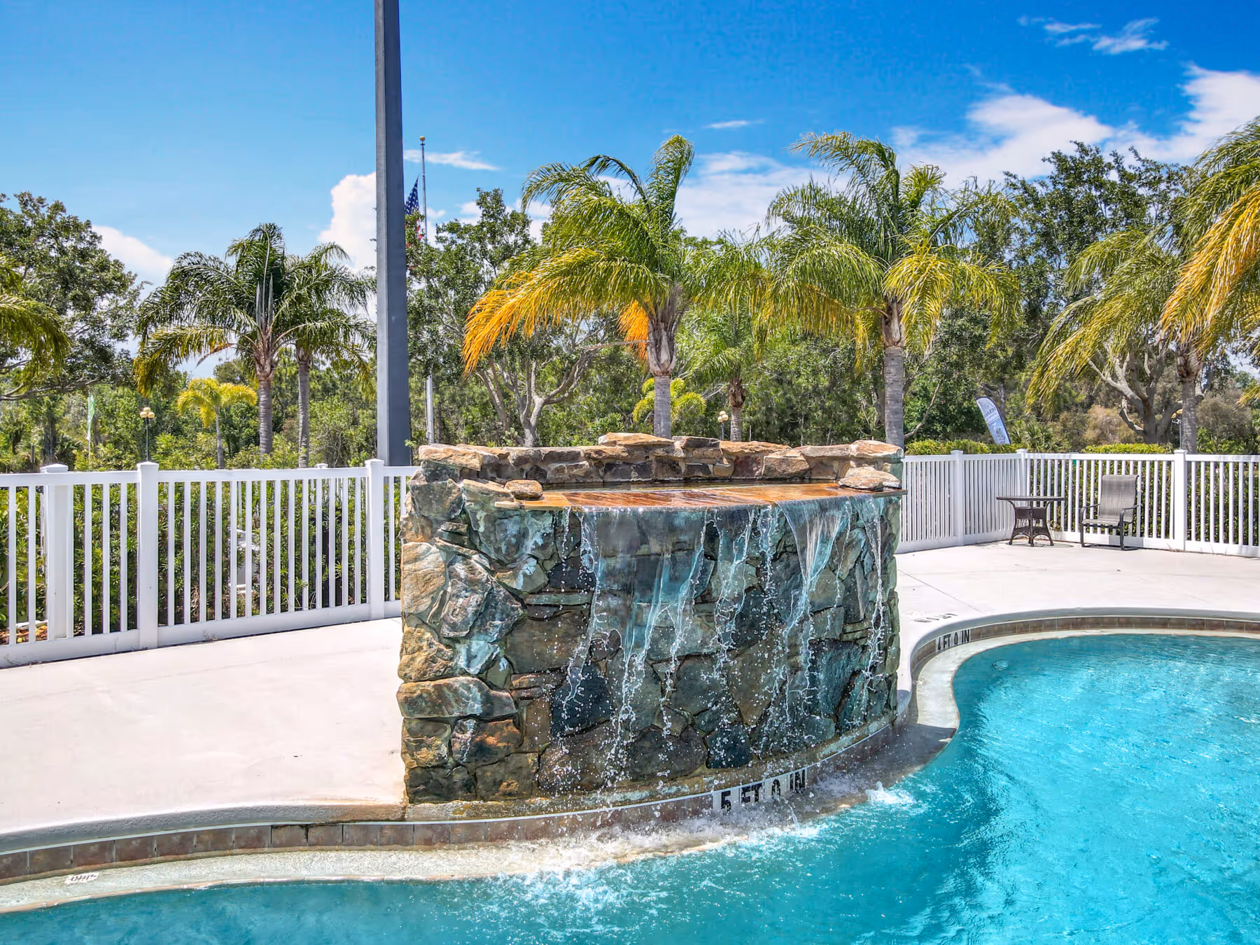 Pool waterfall