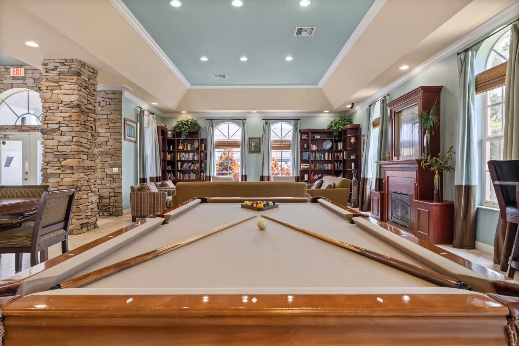 Pool table