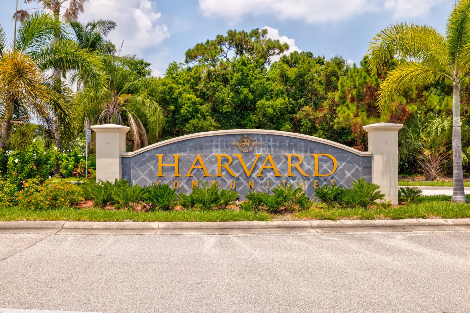 Entrance sign