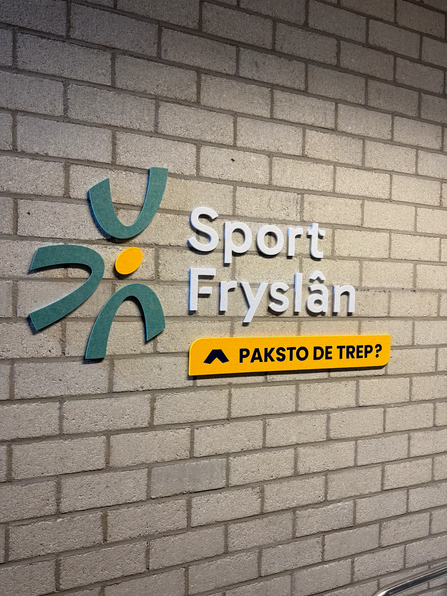 Losse viltletters in gerecycled materiaal voor Sport Fryslân