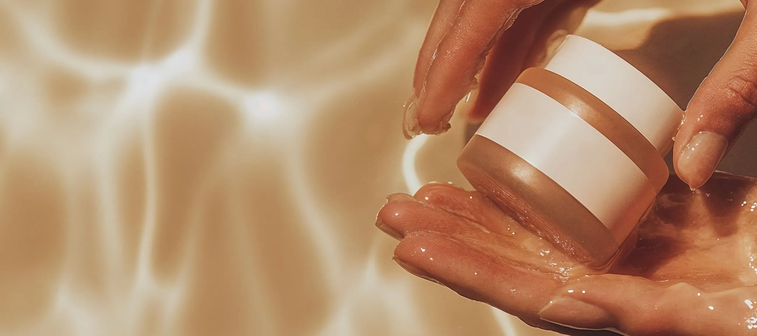 Subscribe Our Newsletter Derma Webflow Template ┃ BRIX Template