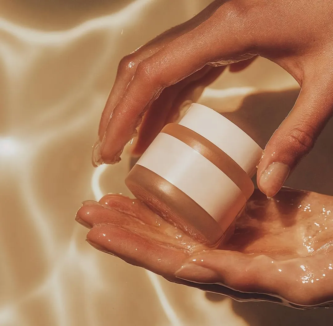 Subscribe Our Newsletter Derma Webflow Template ┃ BRIX Template