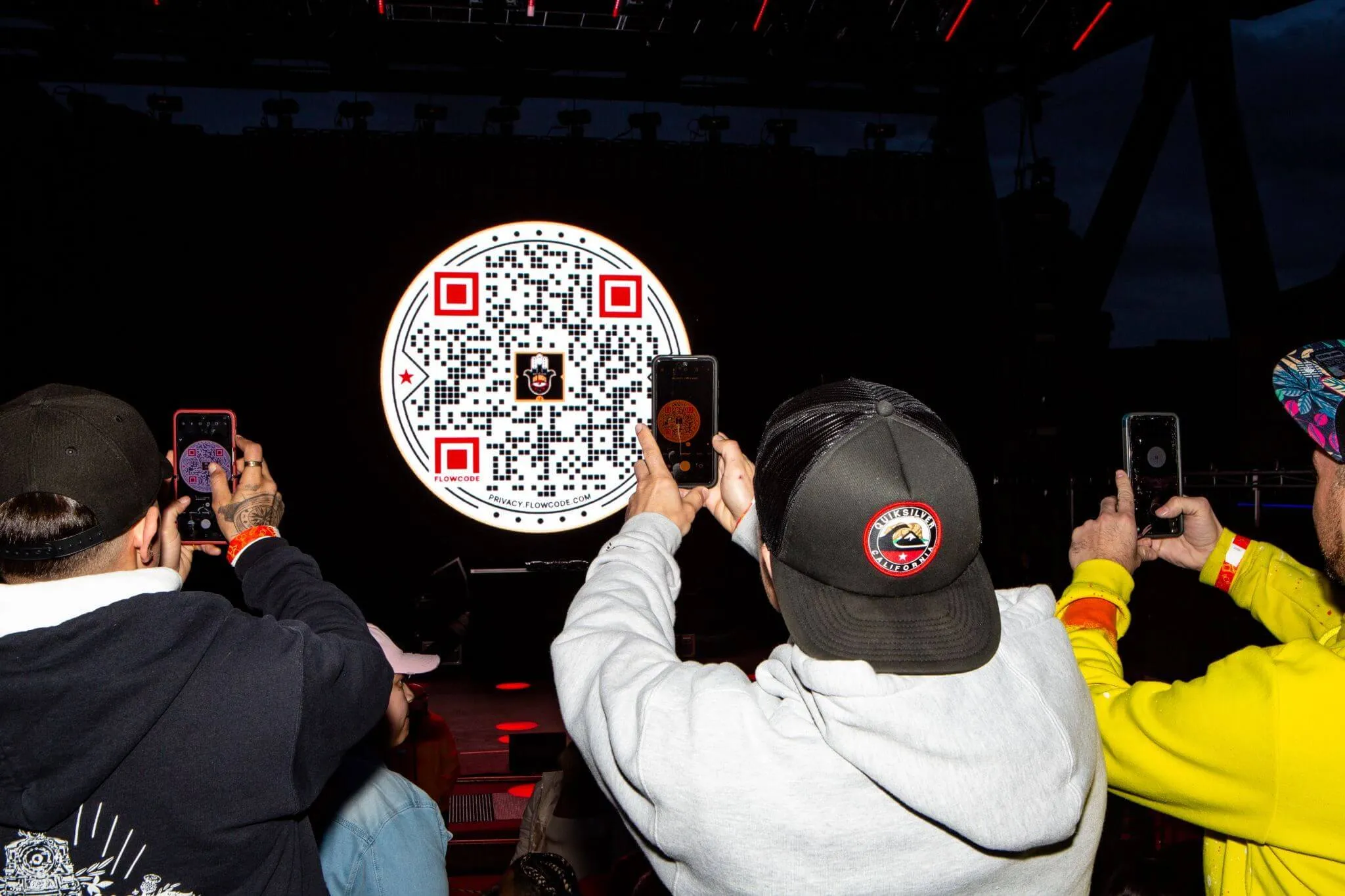 9 Reasons Why Your QR Code is Not Working (+Common QR Code Errors)