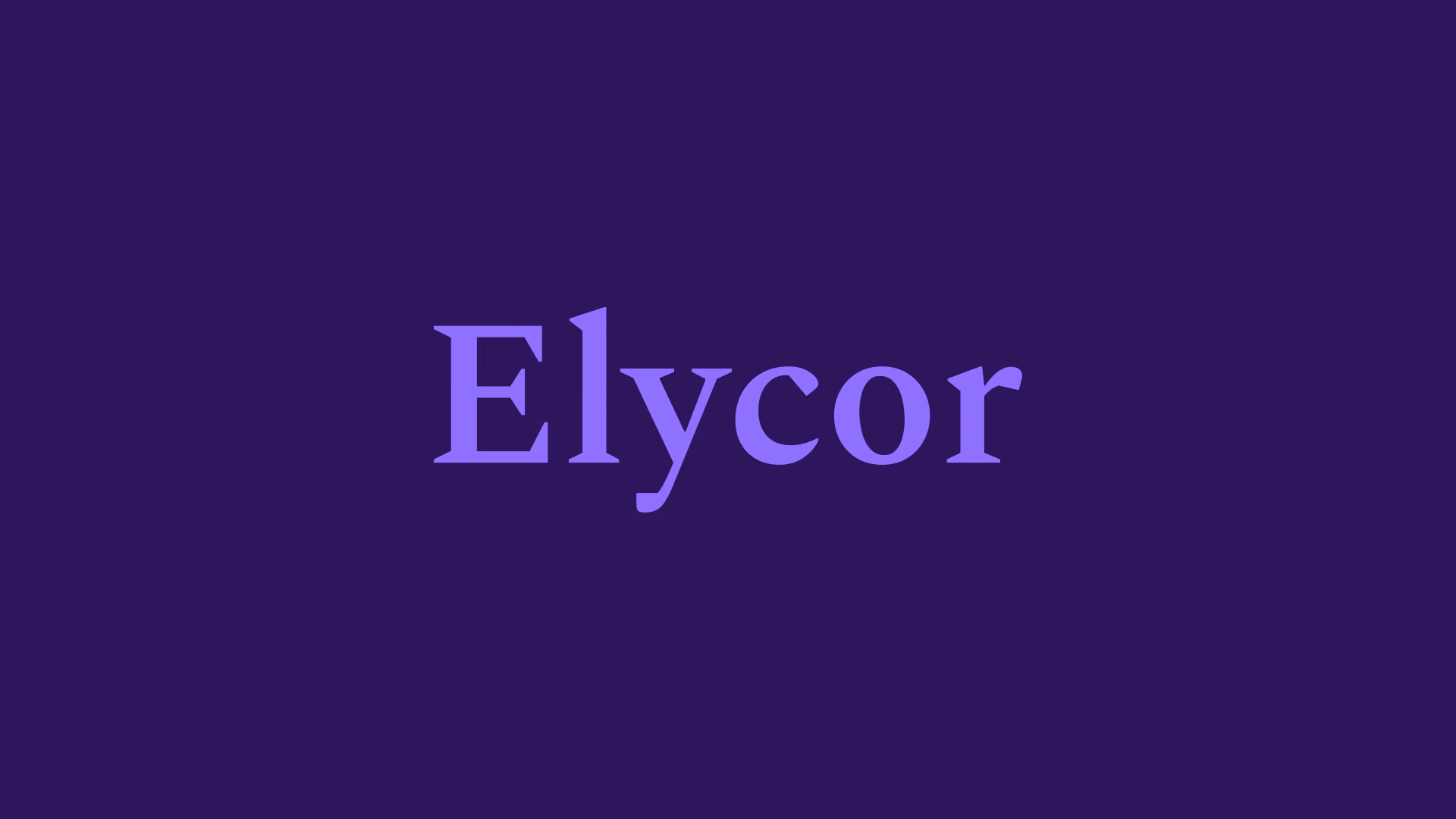 Zentriertes „Elycor“-Logo in großer, lavendelfarbener Serifenschrift vor tiefviolettem Hintergrund, was für eine klare, moderne und professionelle Ausstrahlung sorgt.