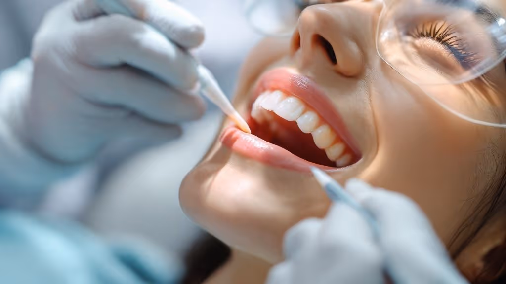 Invisalign and Teeth Whitening