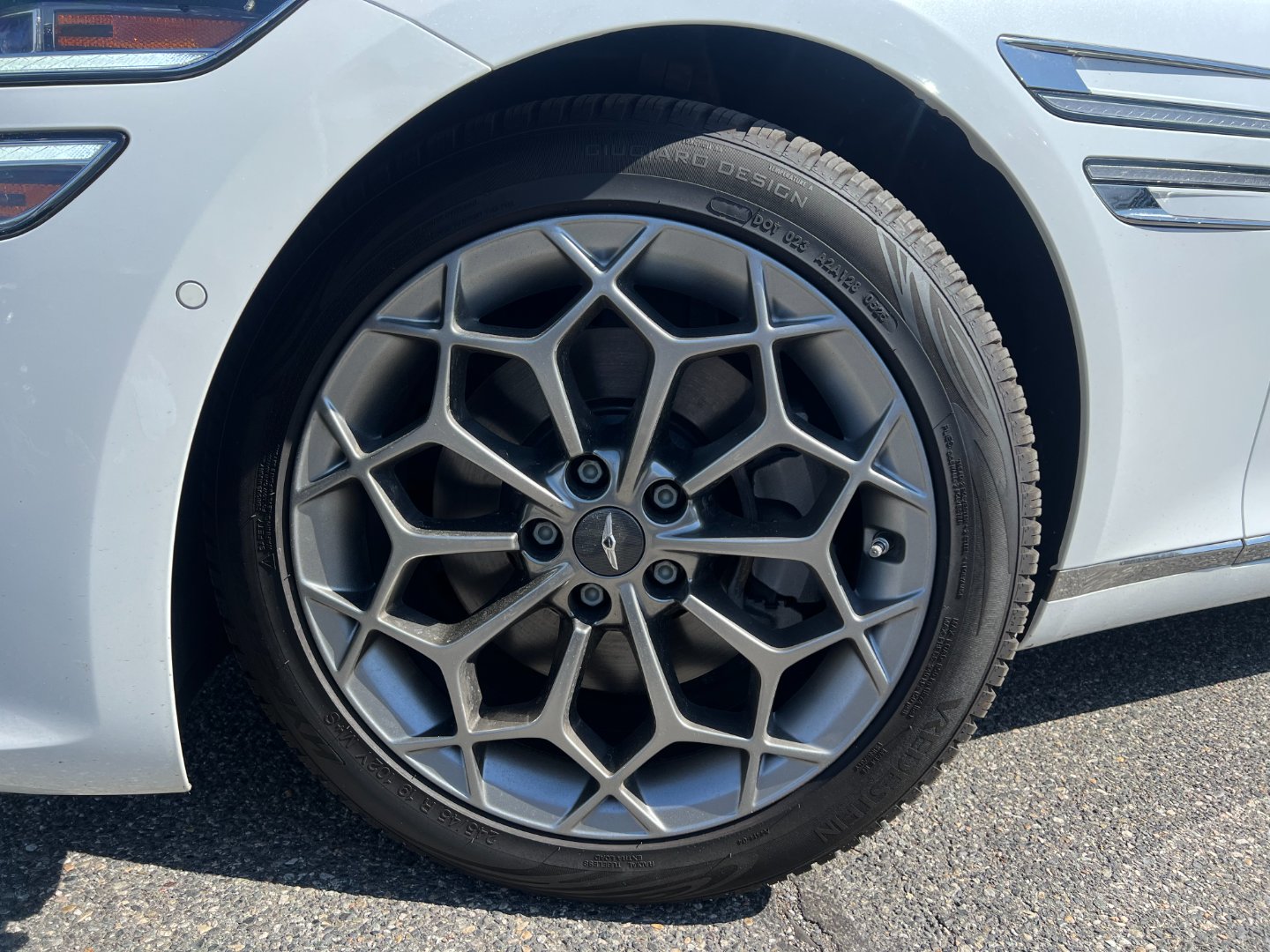 2022 Genesis G80 2.5T