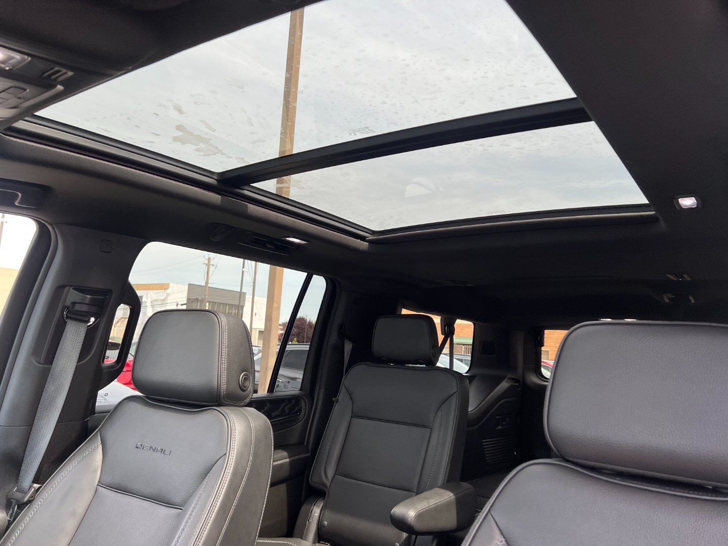 2024 GMC Yukon XL Denali