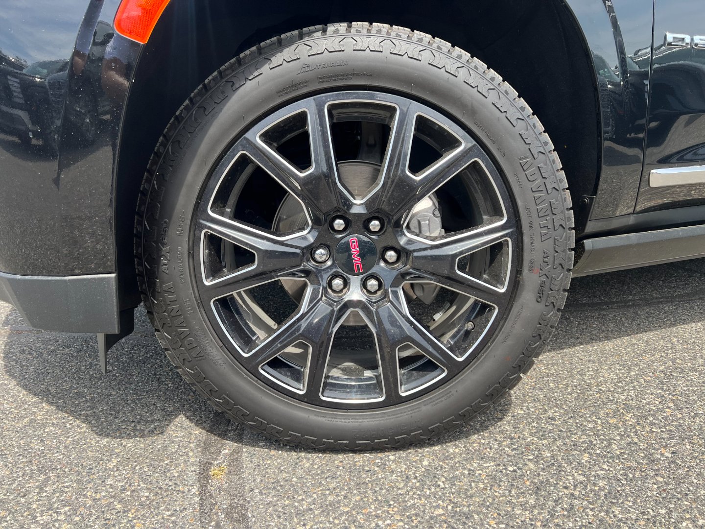 2024 GMC Yukon XL Denali