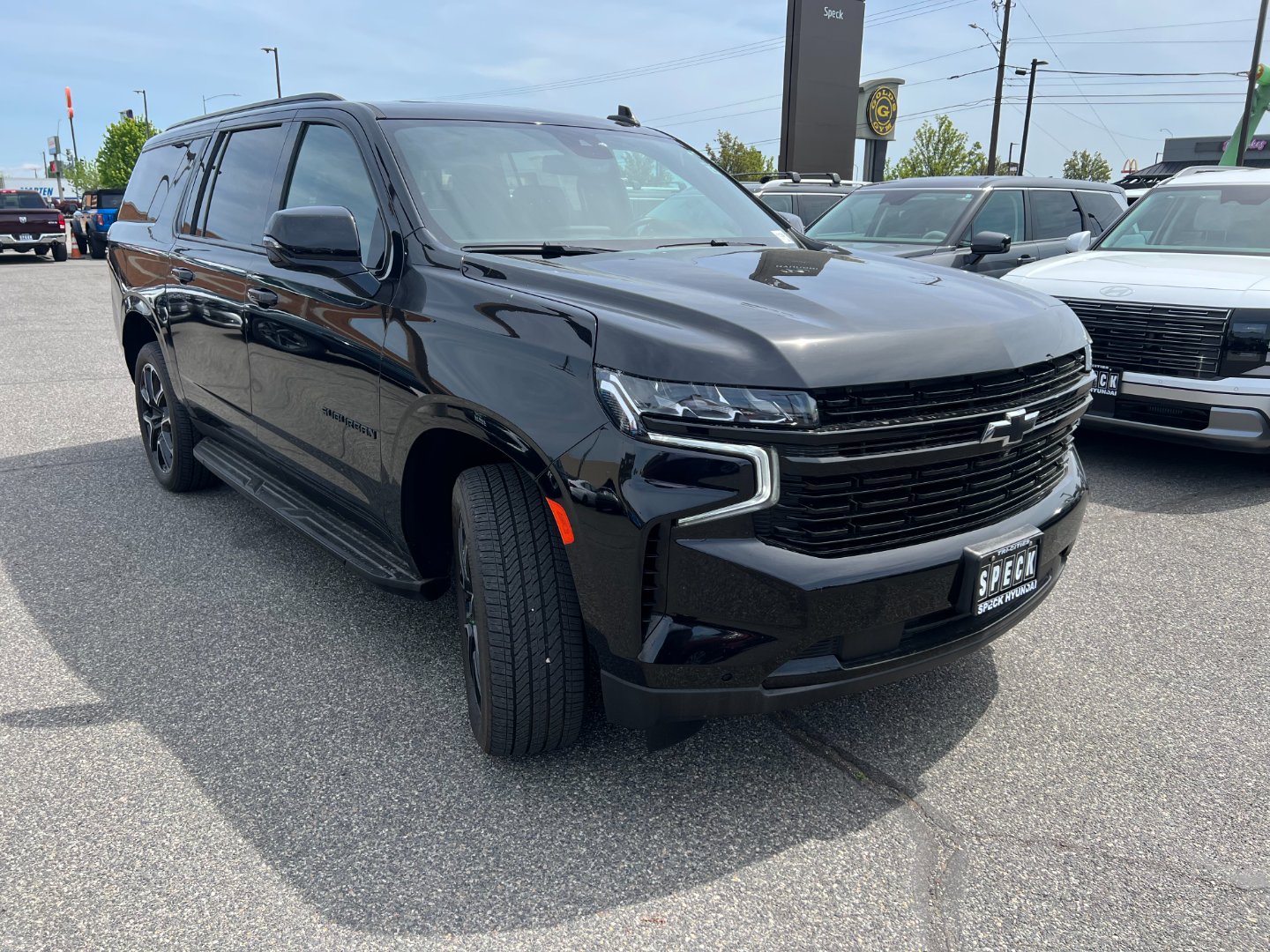 2024 Chevrolet Suburban RST