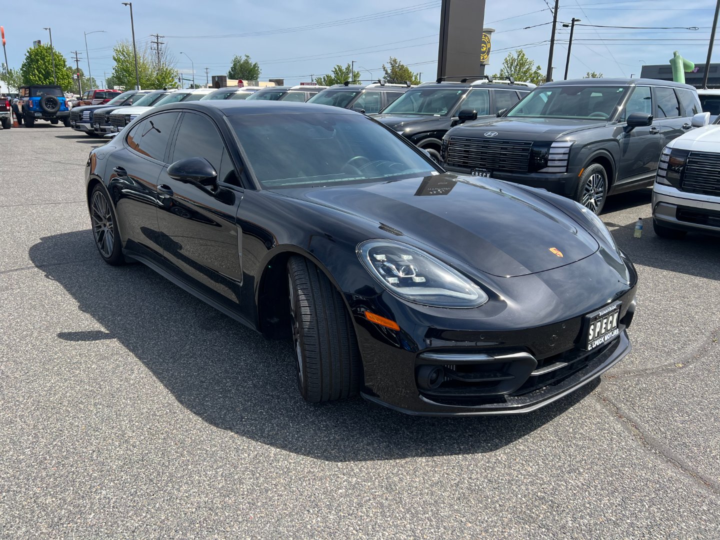 2023 Porsche Panamera RWD