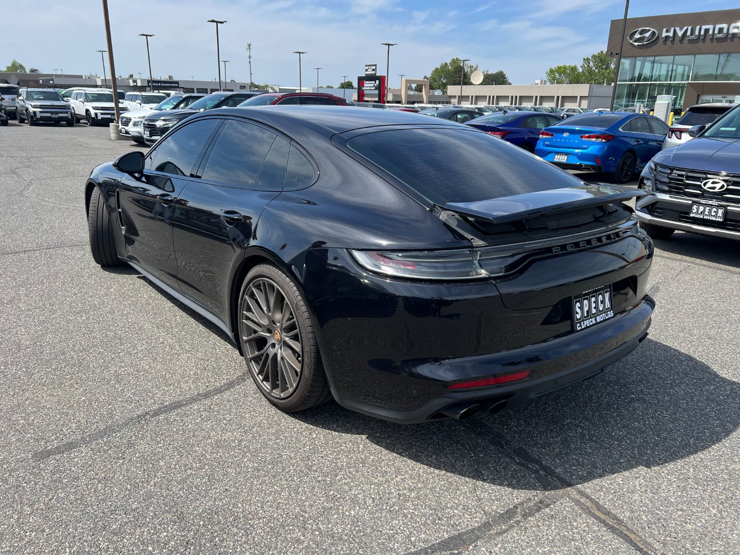 2023 Porsche Panamera RWD