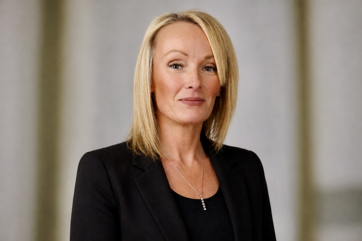 [headshot] Tara Szymanski-Bird, Chief of Staff, Elnera Health