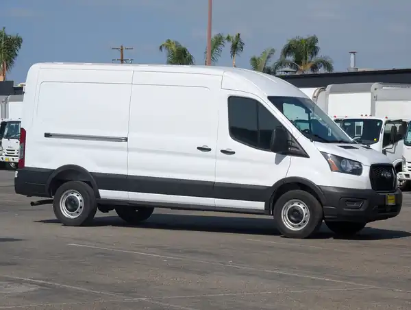 2025 Ford Transit Van Base