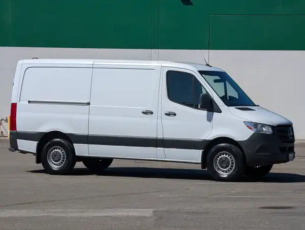 2022 Mercedes-Benz Sprinter Cargo Van