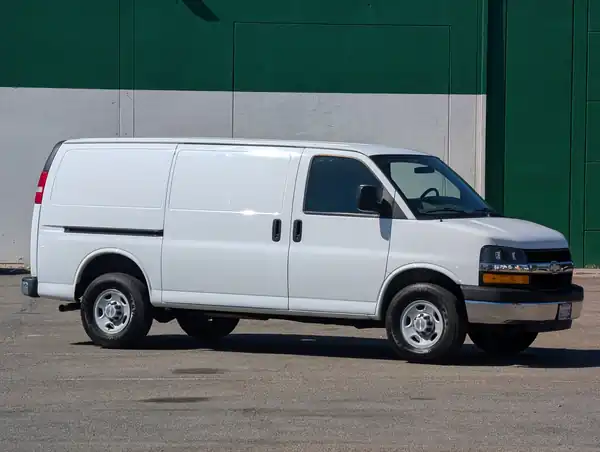 2009 Chevrolet Express Cargo Work Van