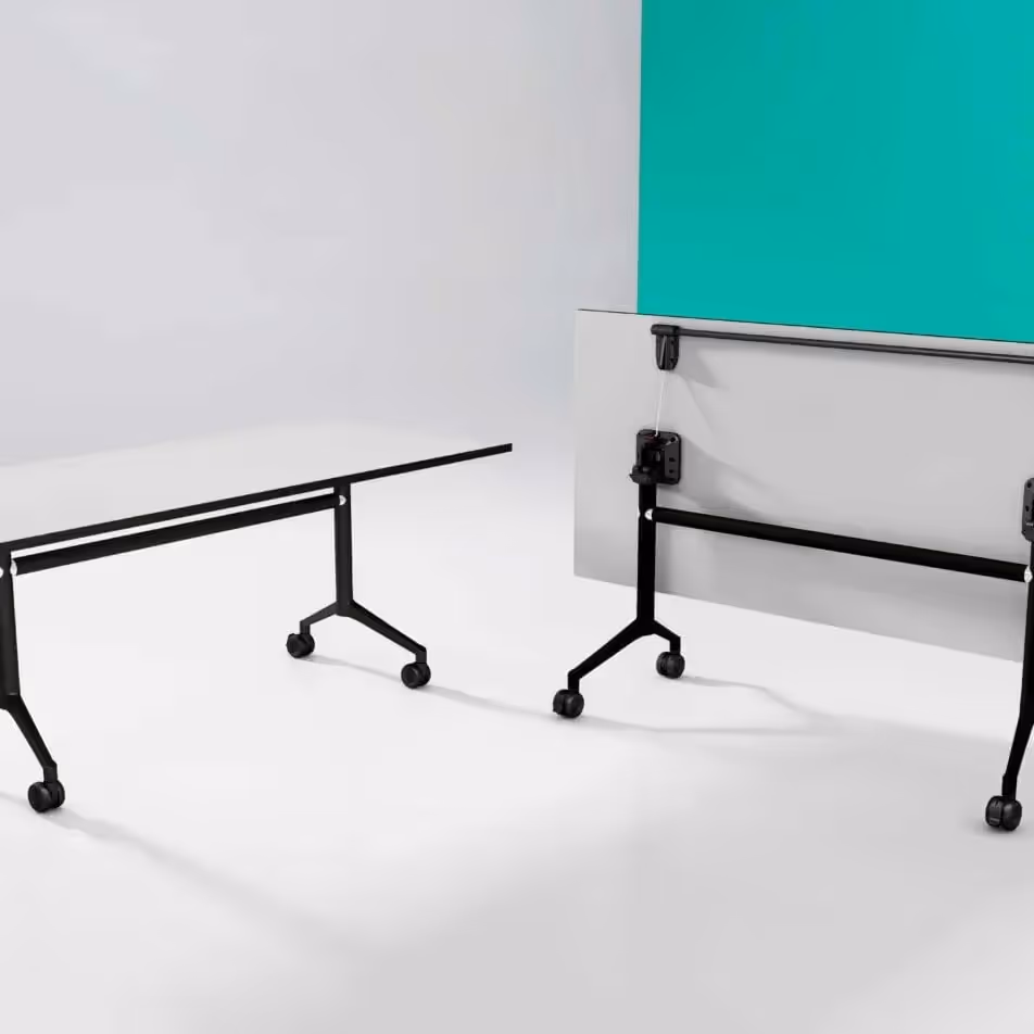 UR Folding Table