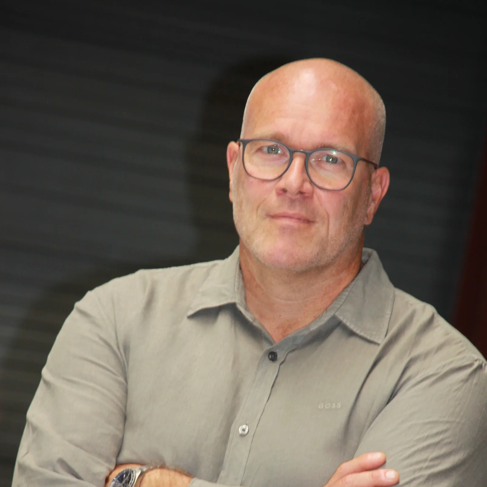 Portret van Dick van Linschoten, directeur en salesmanager bij IFS Building Systems.