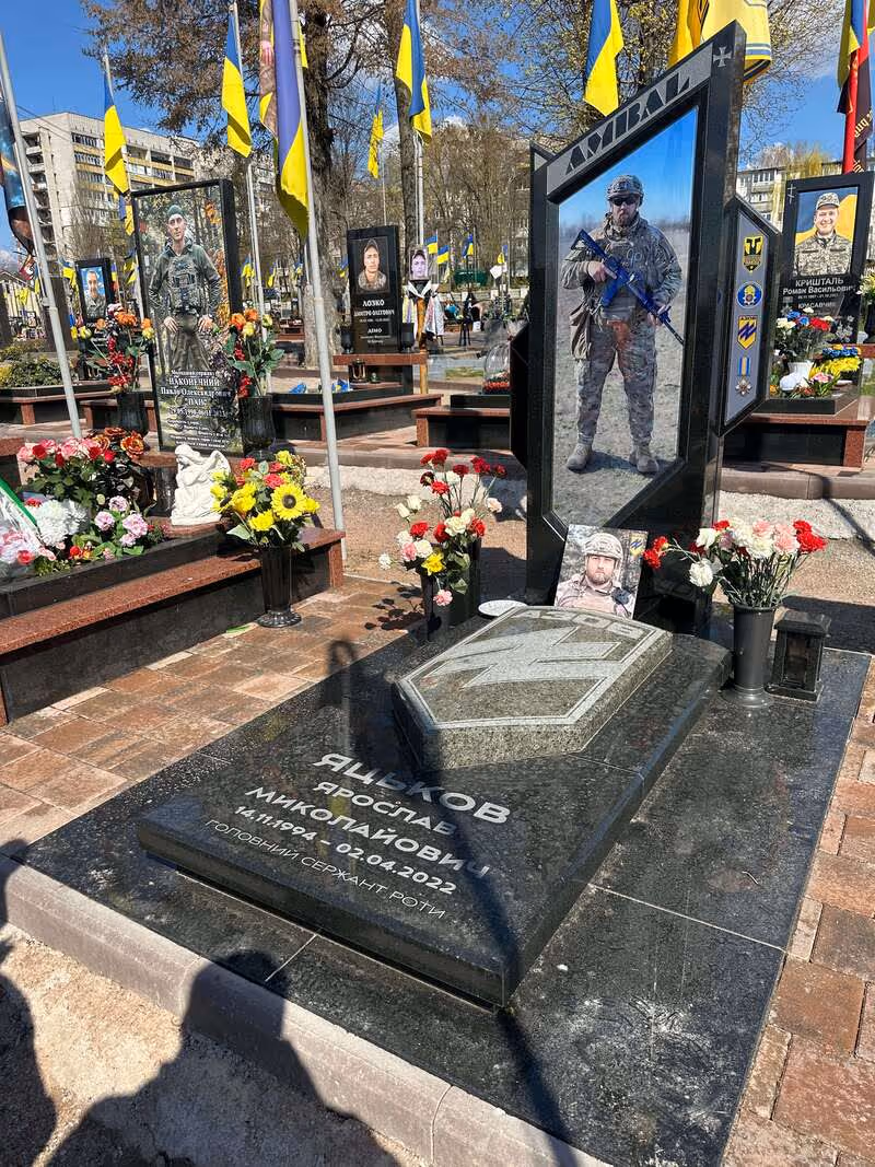 Військовий пам’ятник