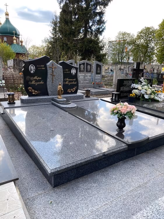 Подвійний пам'ятник