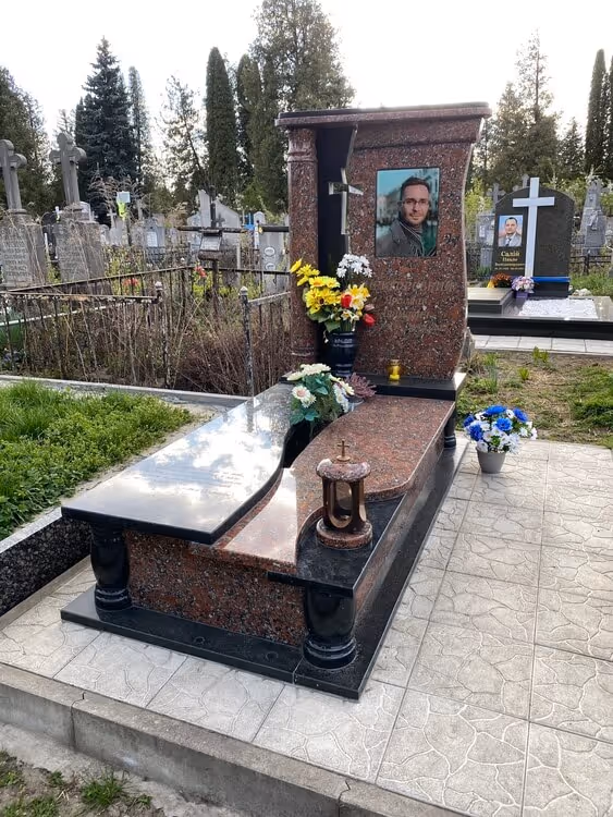 Індивідуальний пам’ятник