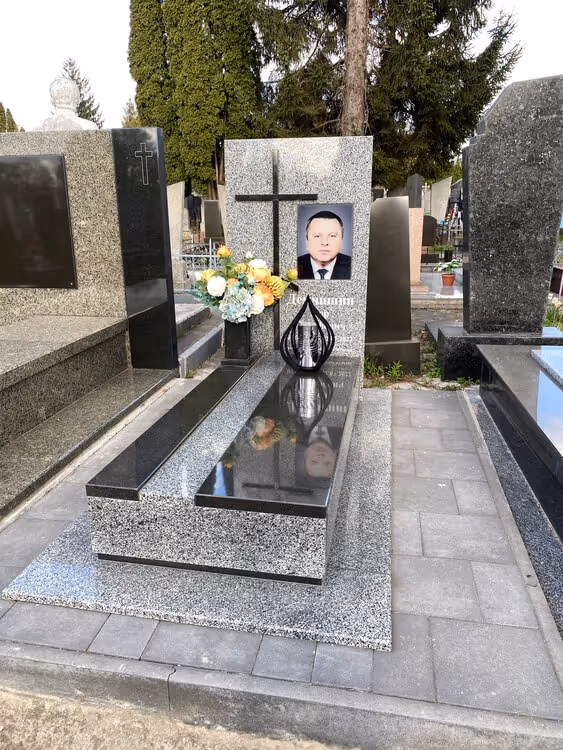 Індивідуальний пам’ятник