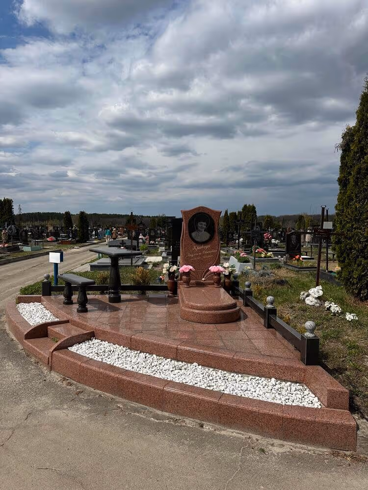 Індивідуальний пам’ятник