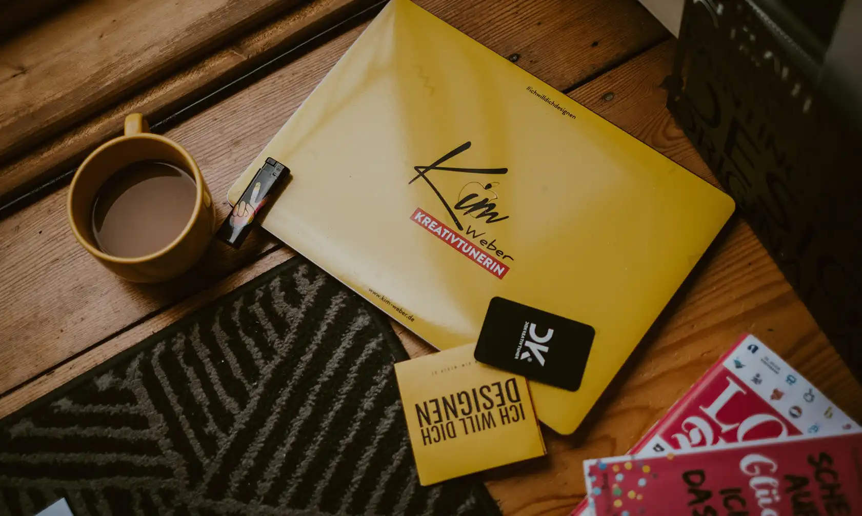 Kim Weber - Physisches Branding