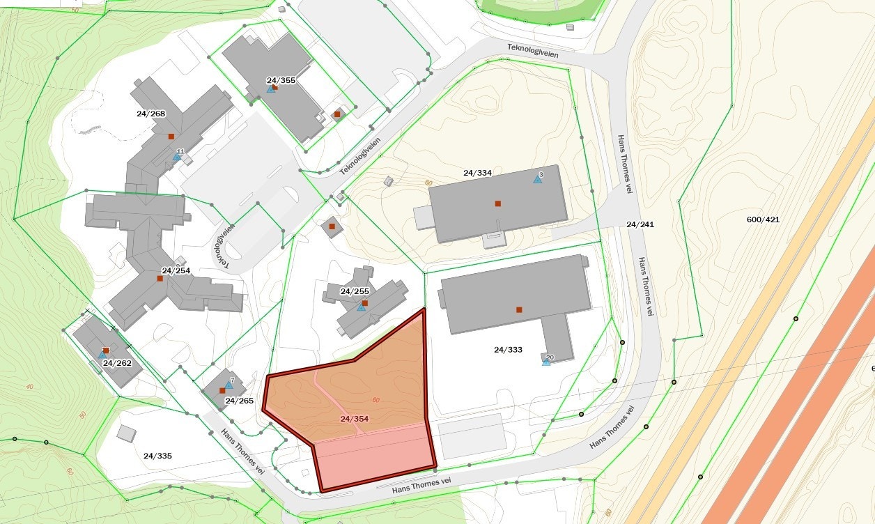 Næringstomt med sentral beliggenhet i Arendal
