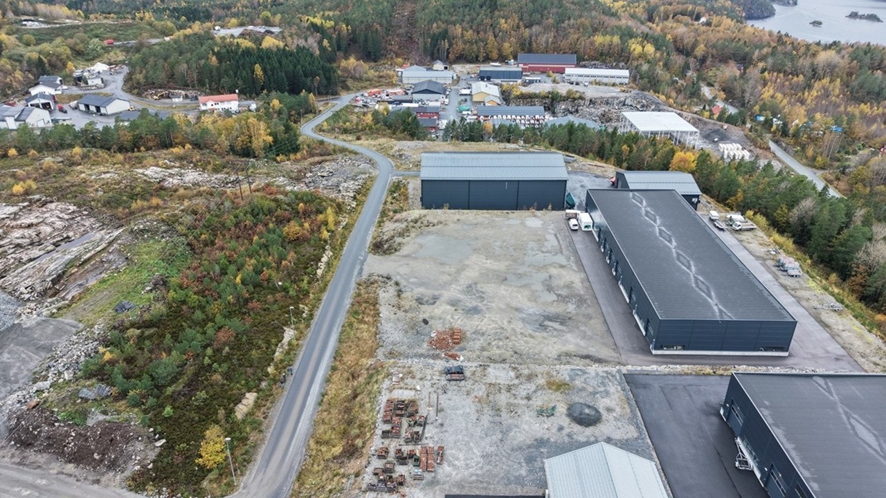 Utviklingsklar næringstomt på Hestemyr i attraktivt næringsområde