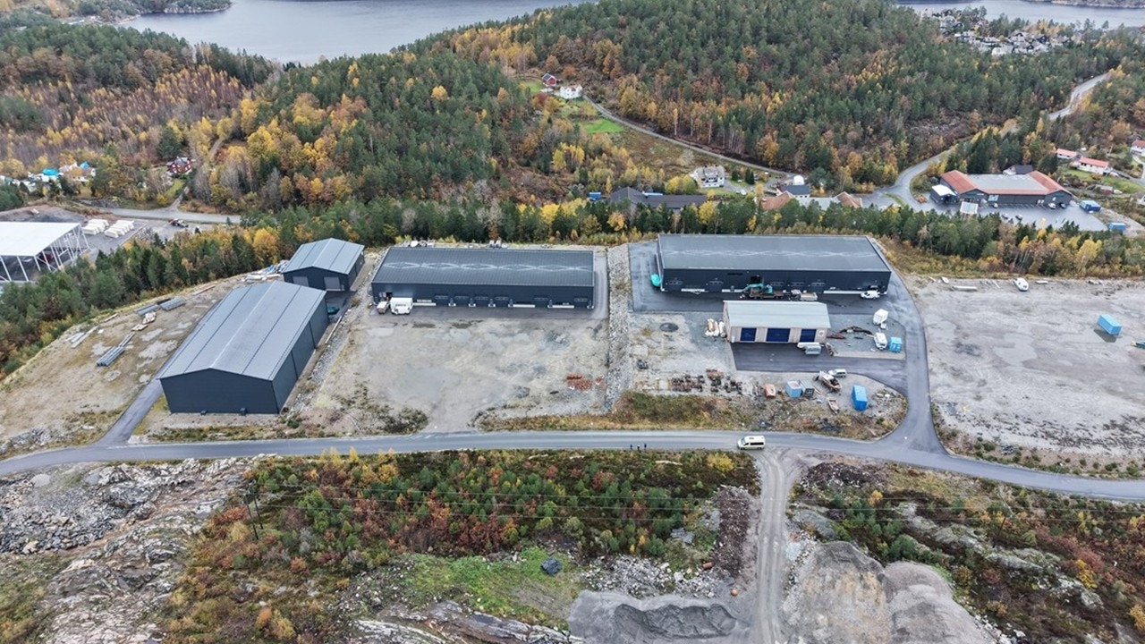 Utviklingsklar næringstomt på Hestemyr i attraktivt næringsområde