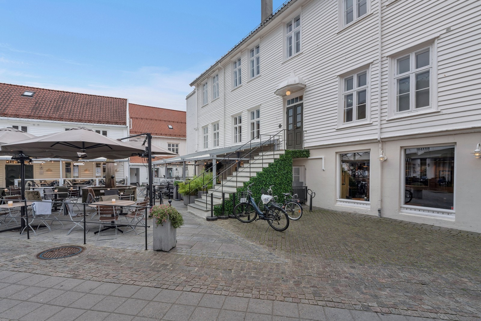Kontorlokaler midt i Mandal's gågate!