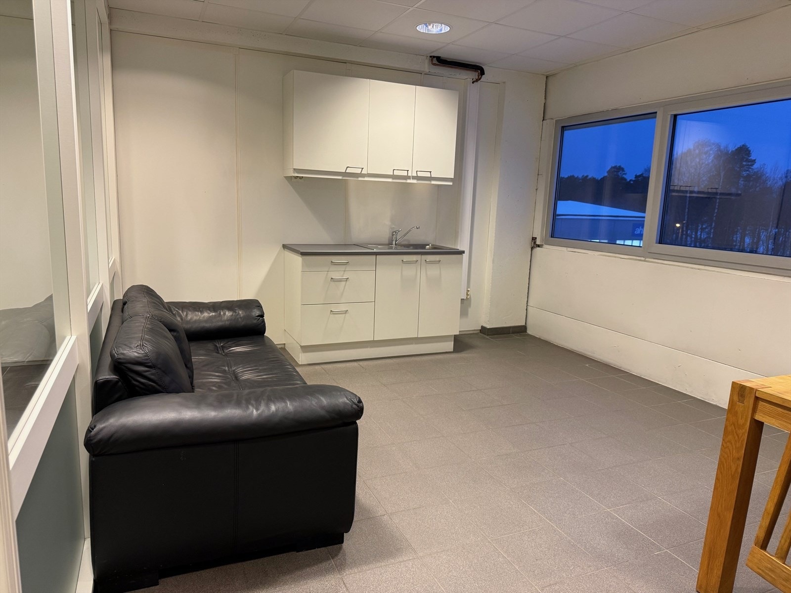 Flotte butikklokaler - klare for innflytting! God eksponering mot E18