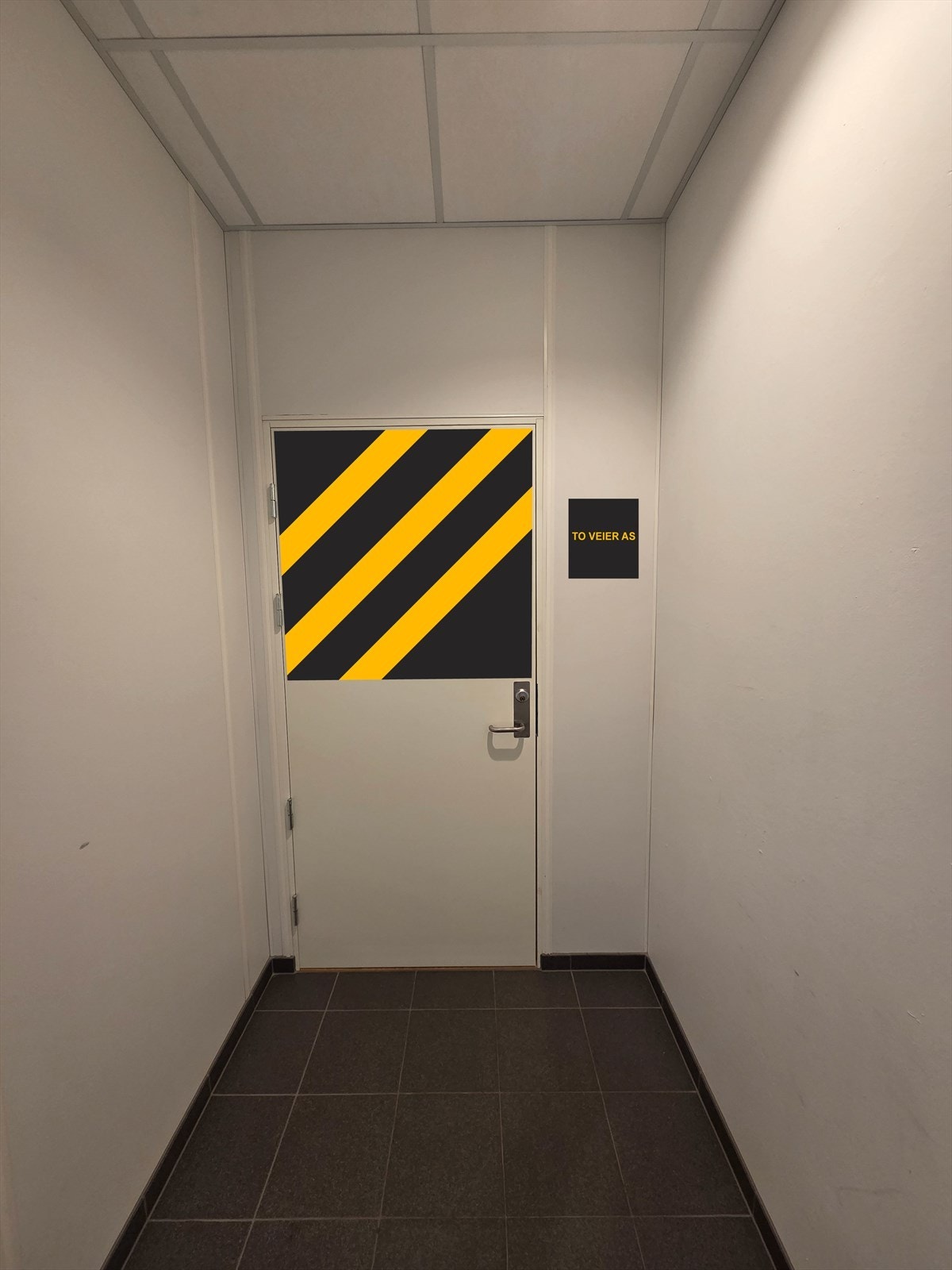 60 m2 BTA kontorlokale ledig for innflytting | Gunstig leie | Nær E-18 og godt med parkering