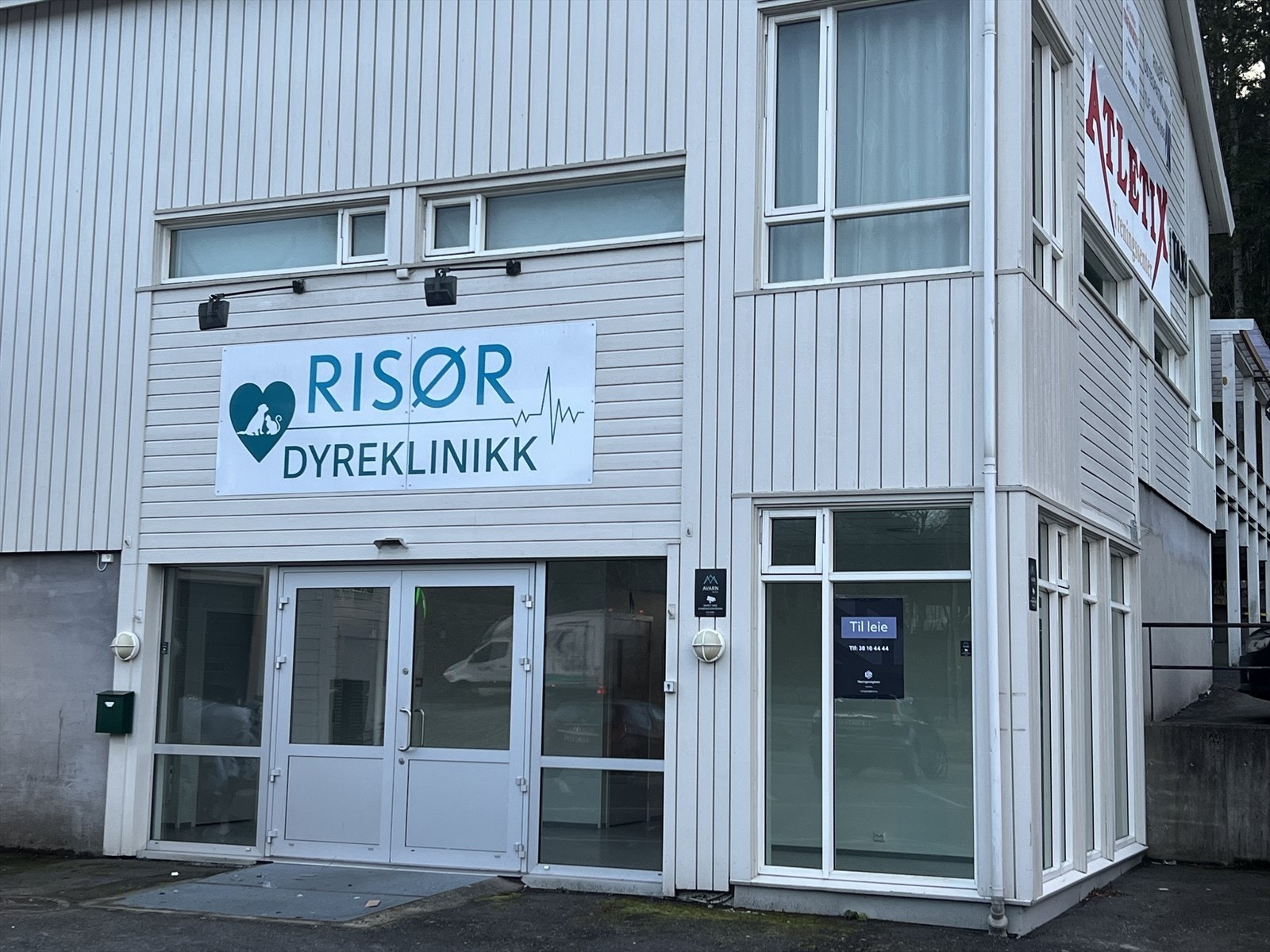 Næringslokale i Risør - vegg i vegg med Kiwi, apotek og treningssenter