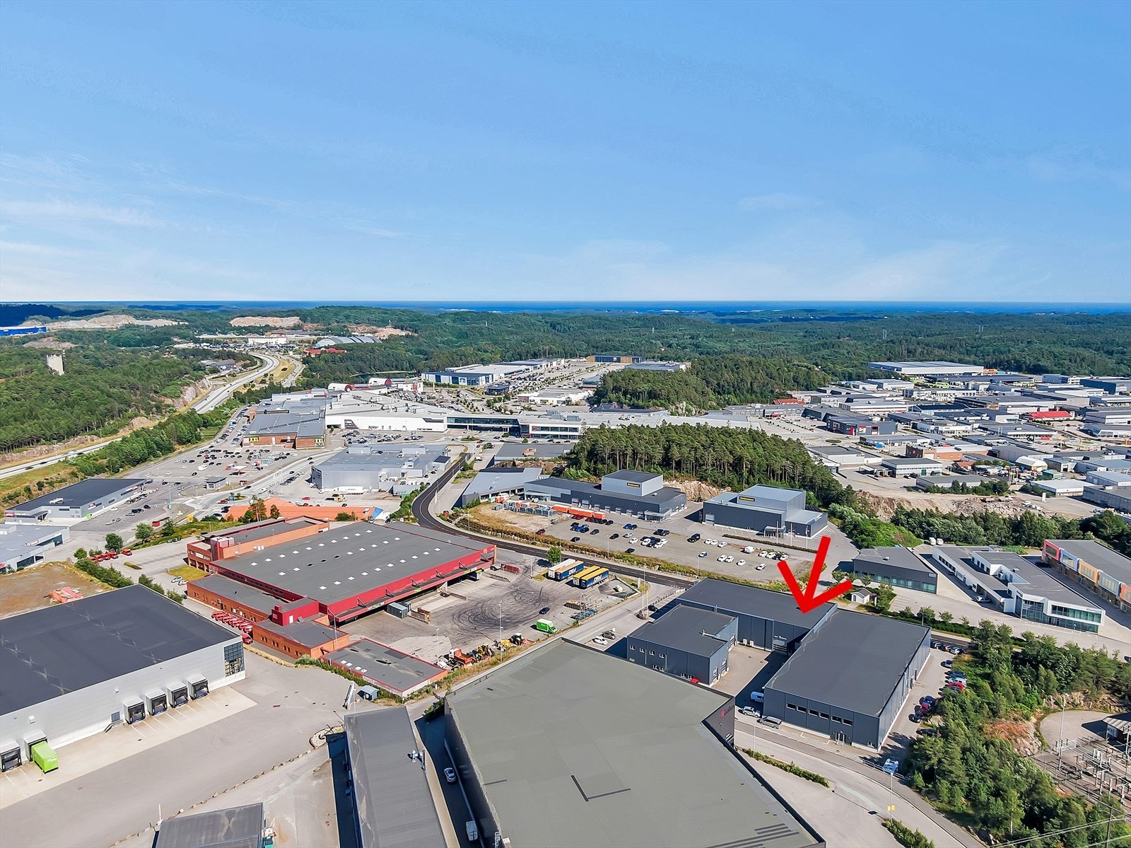 Lager, salgslokale/showroom og kontorlokaler til leie i Sørlandsparken