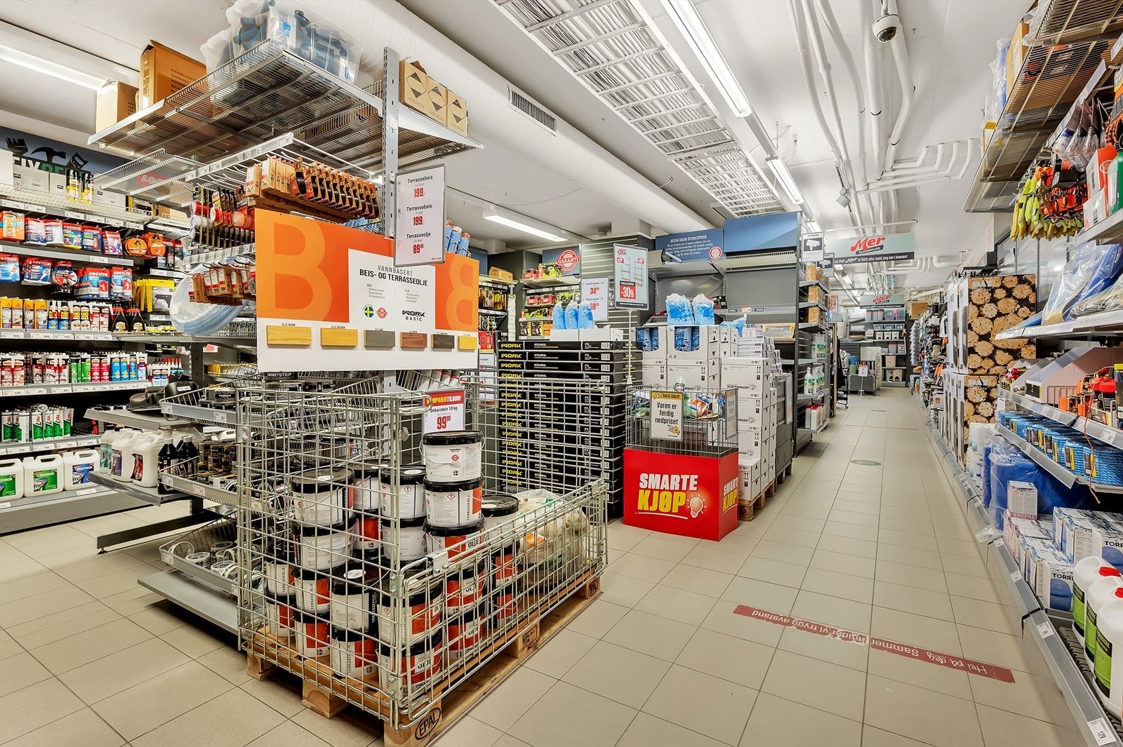 Attraktivt butikklokale sentralt beliggende i Vennesla sentrum, med god eksponering!