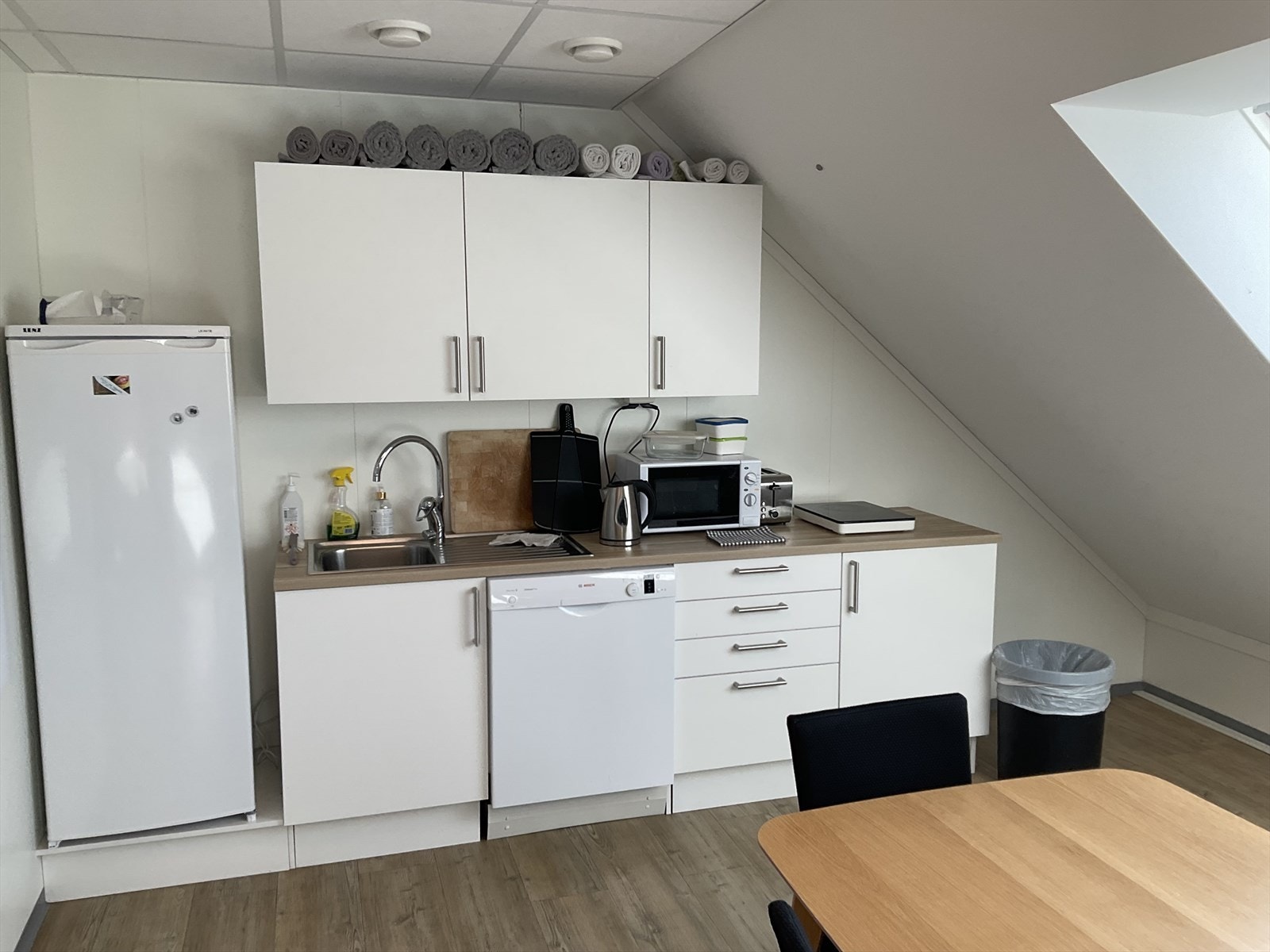 Kontorlokaler på 344 m2 midt i Lillesand sentrum | Egner seg godt for helsevirksomhet