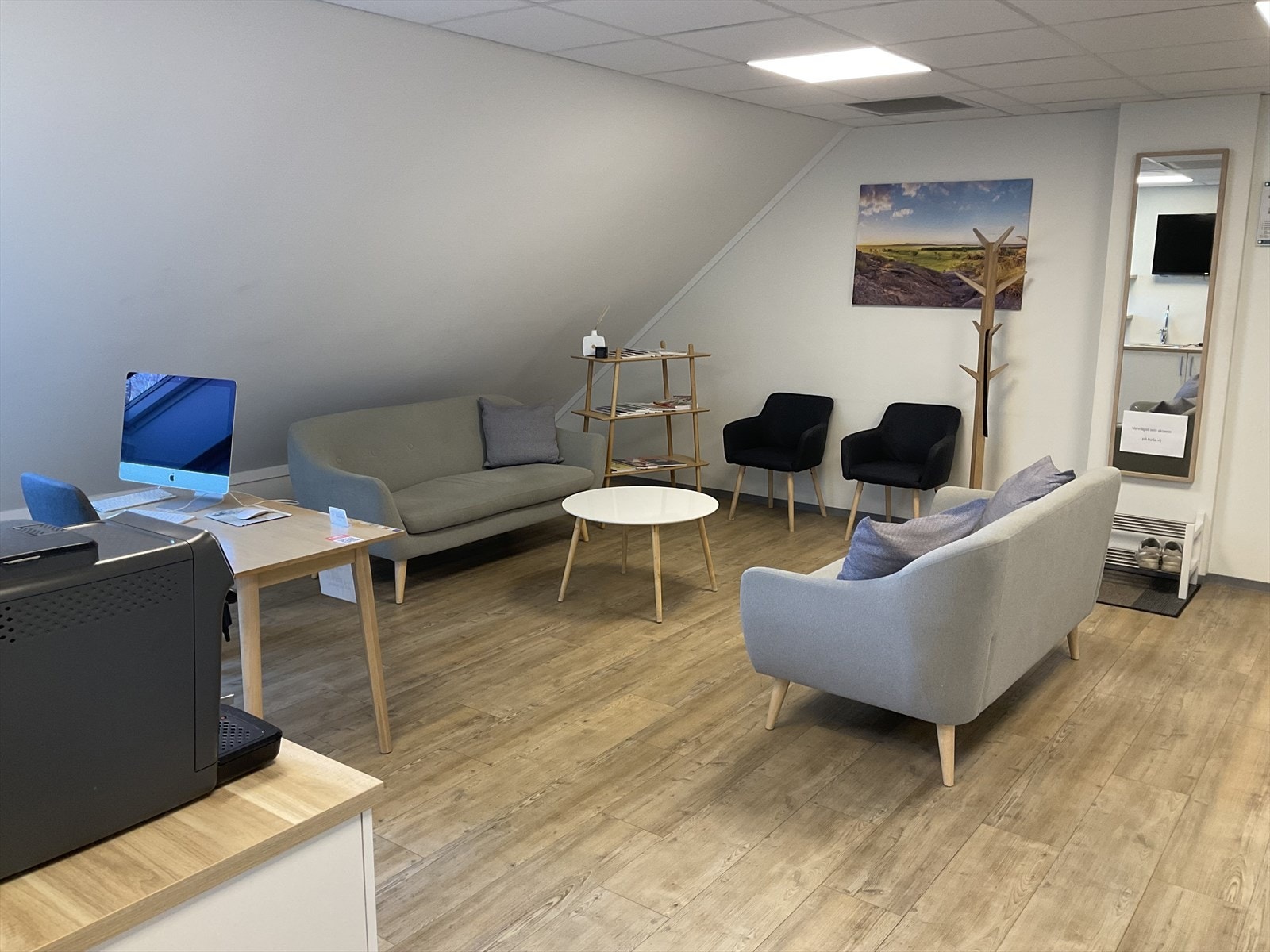 Kontorlokaler på 344 m2 midt i Lillesand sentrum | Egner seg godt for helsevirksomhet