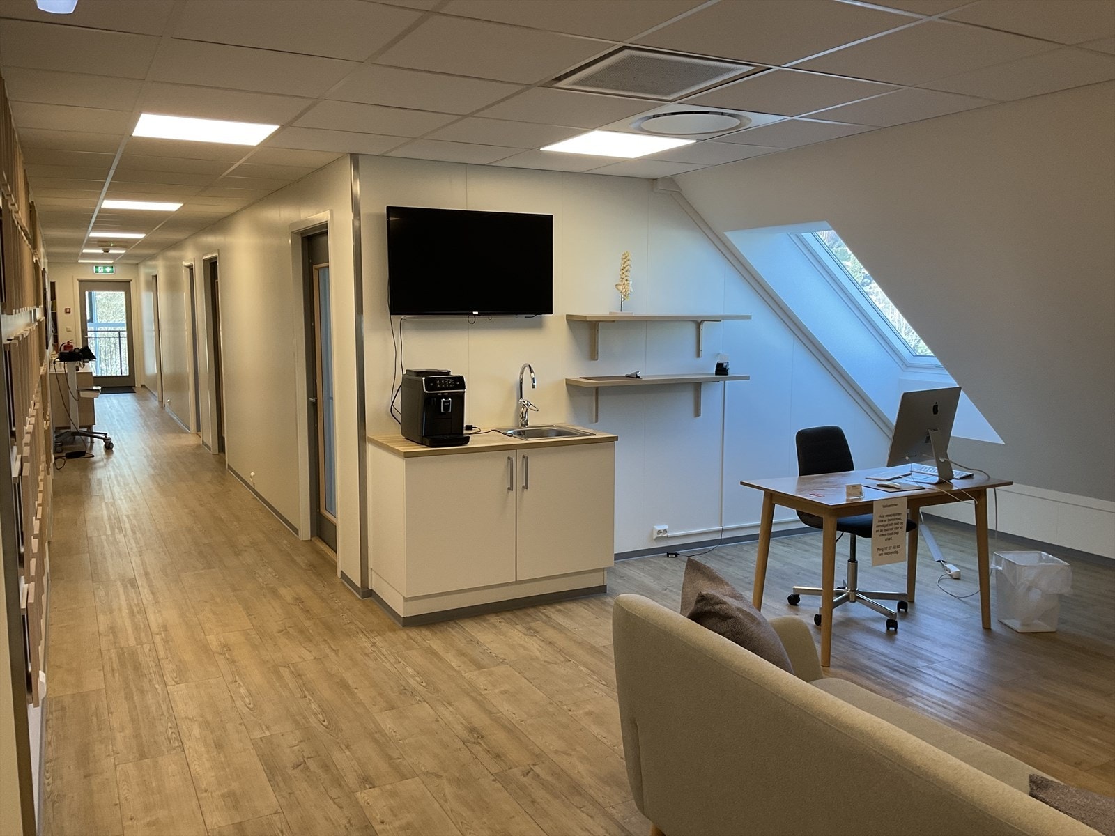 Kontorlokaler på 344 m2 midt i Lillesand sentrum | Egner seg godt for helsevirksomhet