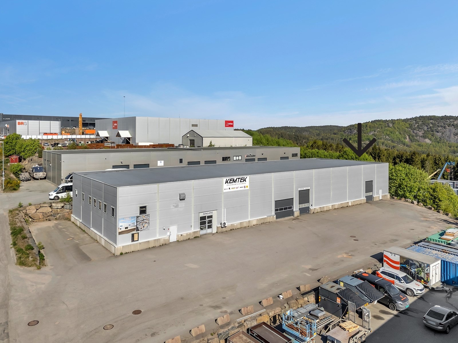 Lagerarealer på 416 kvm BTA med asfaltert uteareal - Mjåvann