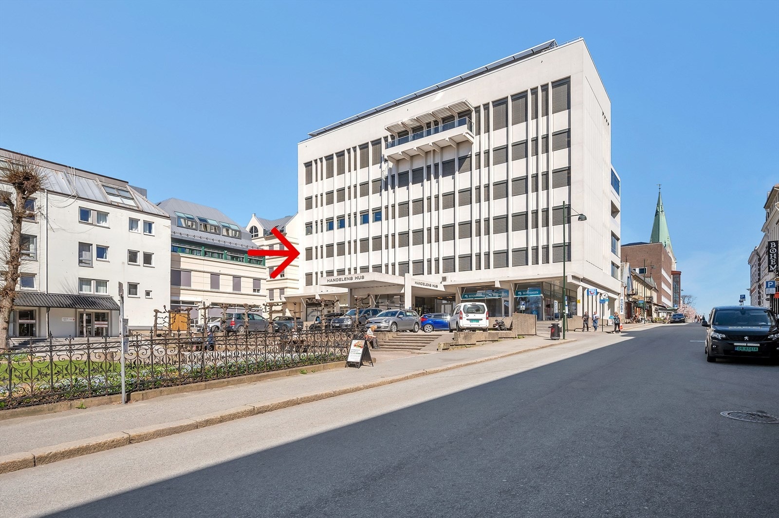 Innbydende kontorlokaler med god standard på totalt 196 kvm BTA midt i sentrum