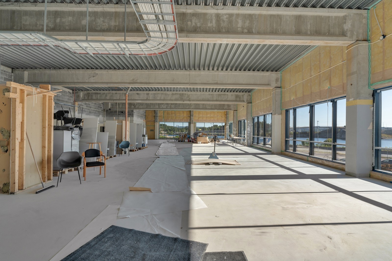 Kontor/showroom med fantastisk sjøutsikt og sentral beliggenhet på Vige, Kristiansand Øst