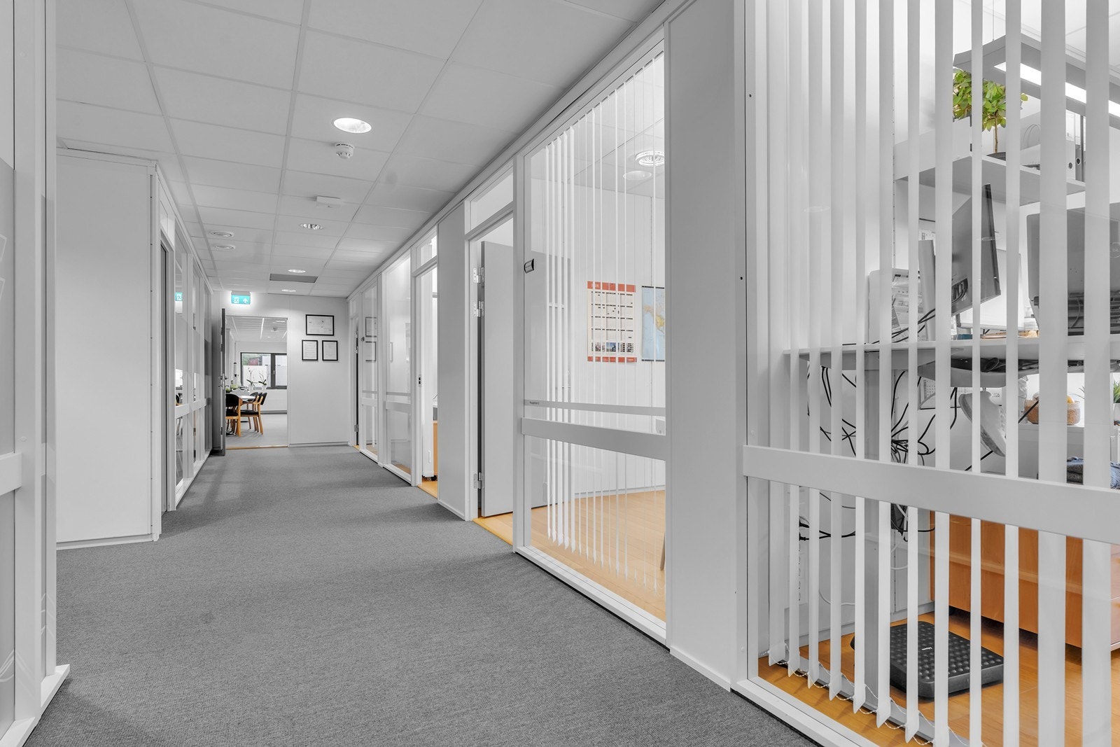 Fleksible og trivelige lokaler med sjøutsikt med sentral beliggenhet øst for byen | P-plasser på taket