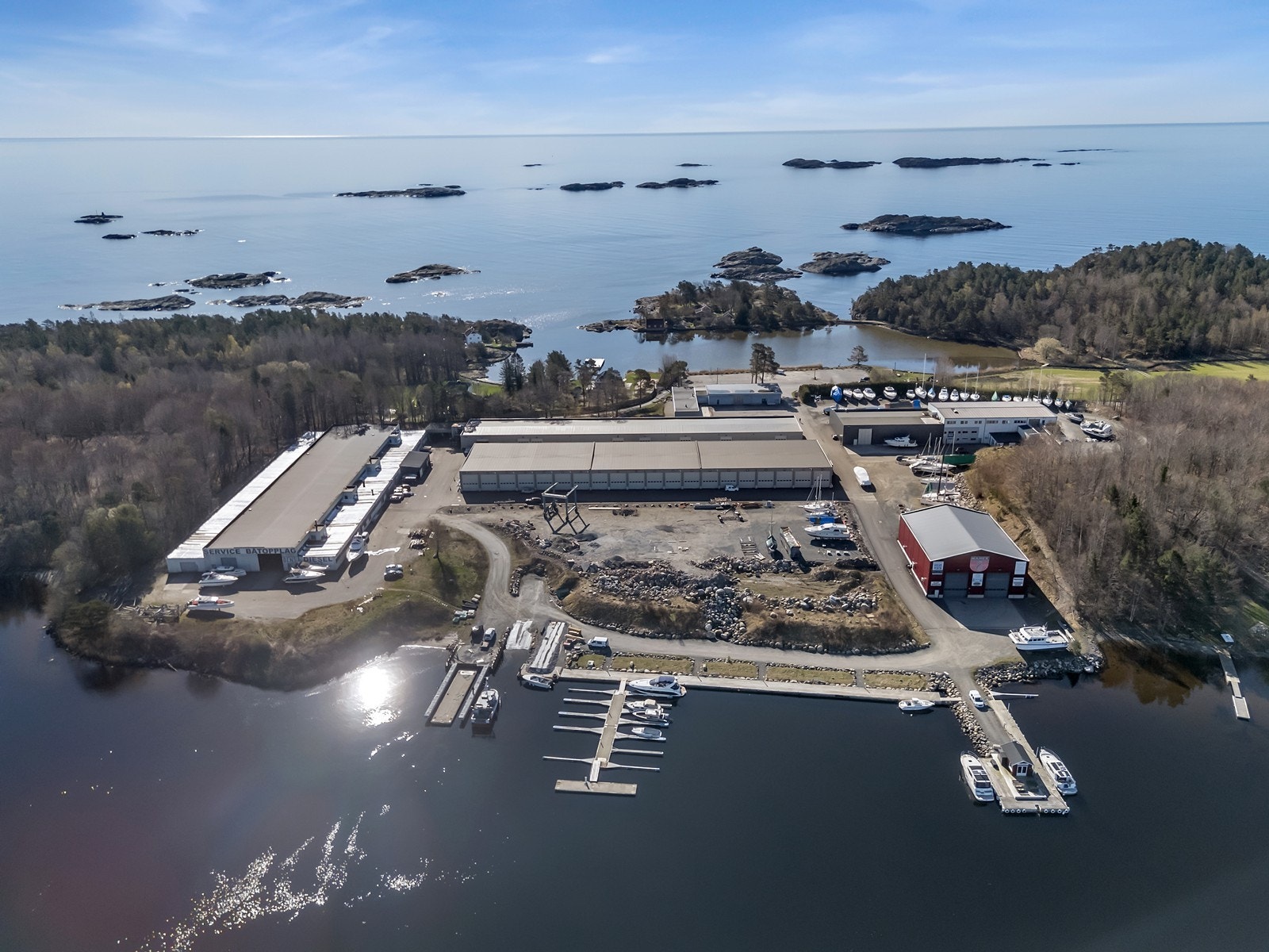 Lager-/Industribygg med stor tomt