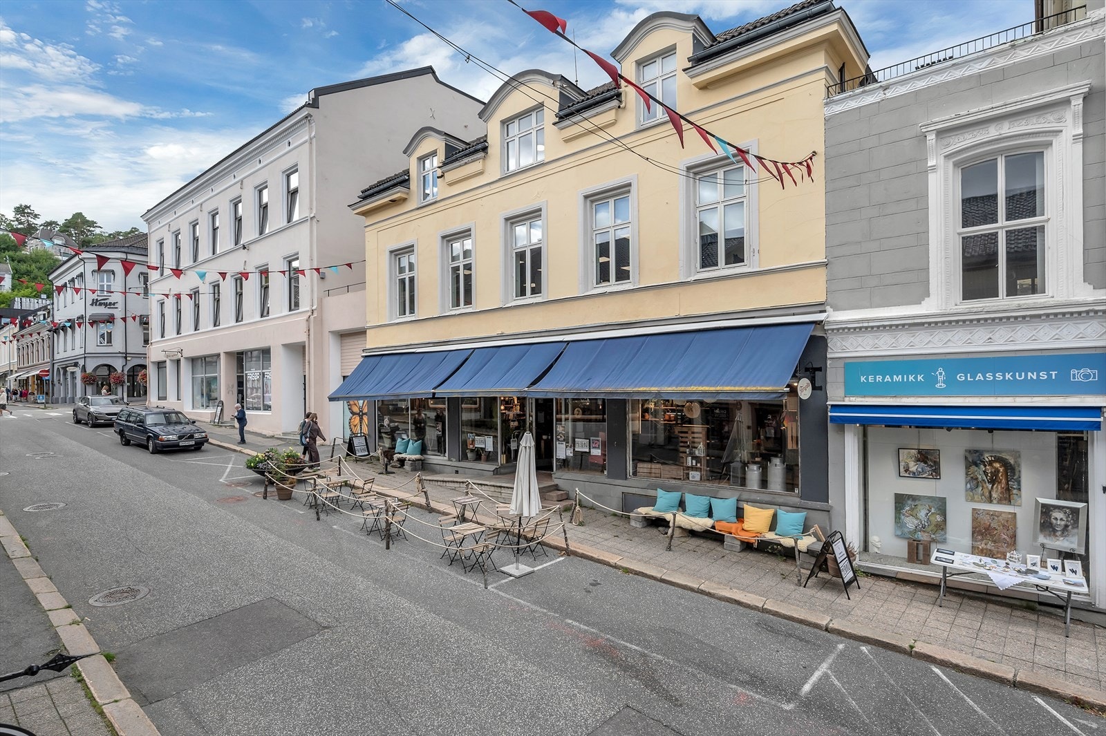 NY PRIS ! Torvgaten 7 Bygård i Arendal Sentrum