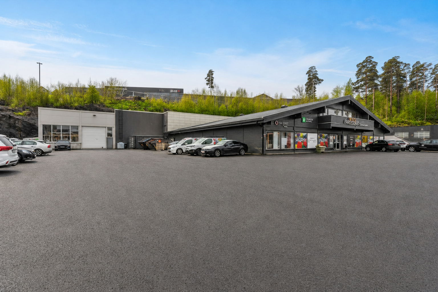 100 % utleid med 8 år barehouse leiekontrakt - Stoa Arendal