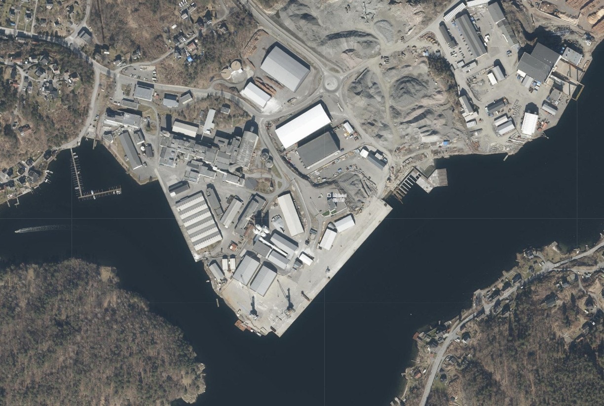 Strategisk knutepunkt for sjøbasert industri og logistikk - ved Arendal havn, Eydehavn