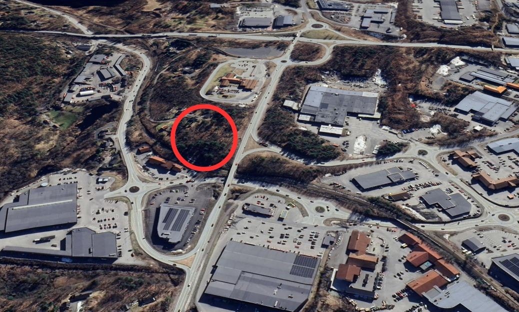 Eksponert næringstomt på Stoa, Arendals mest sentrale næringsområde