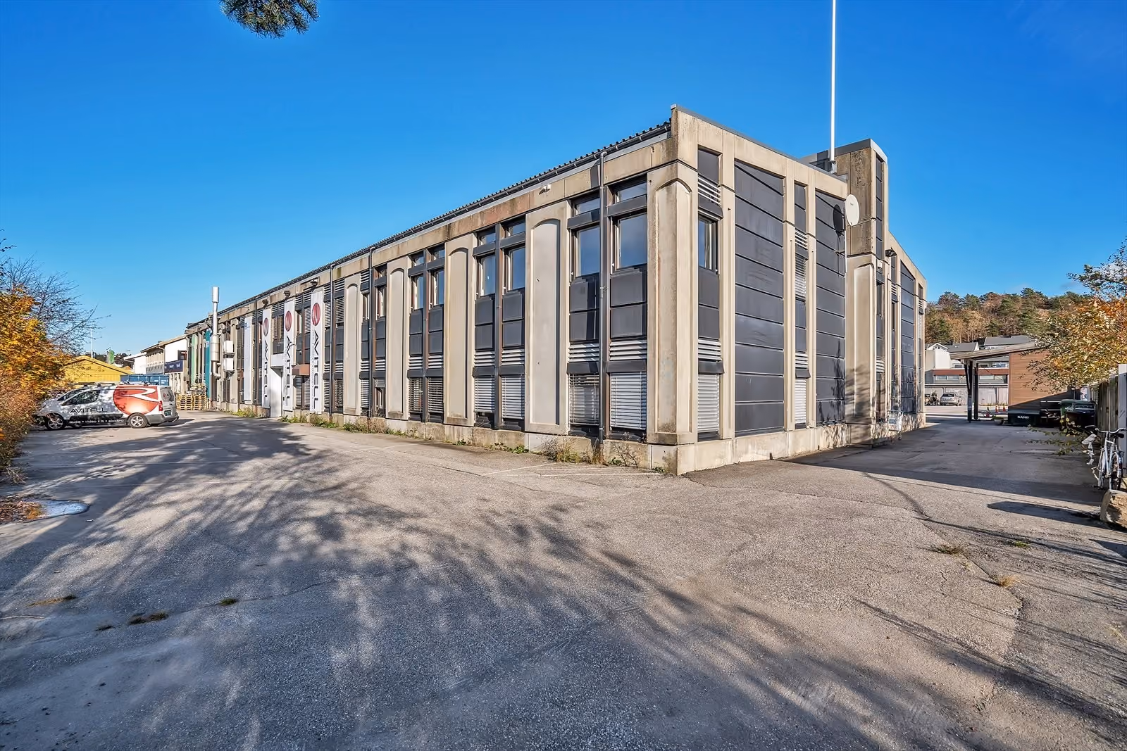Kontorlokale med mulighet for lager